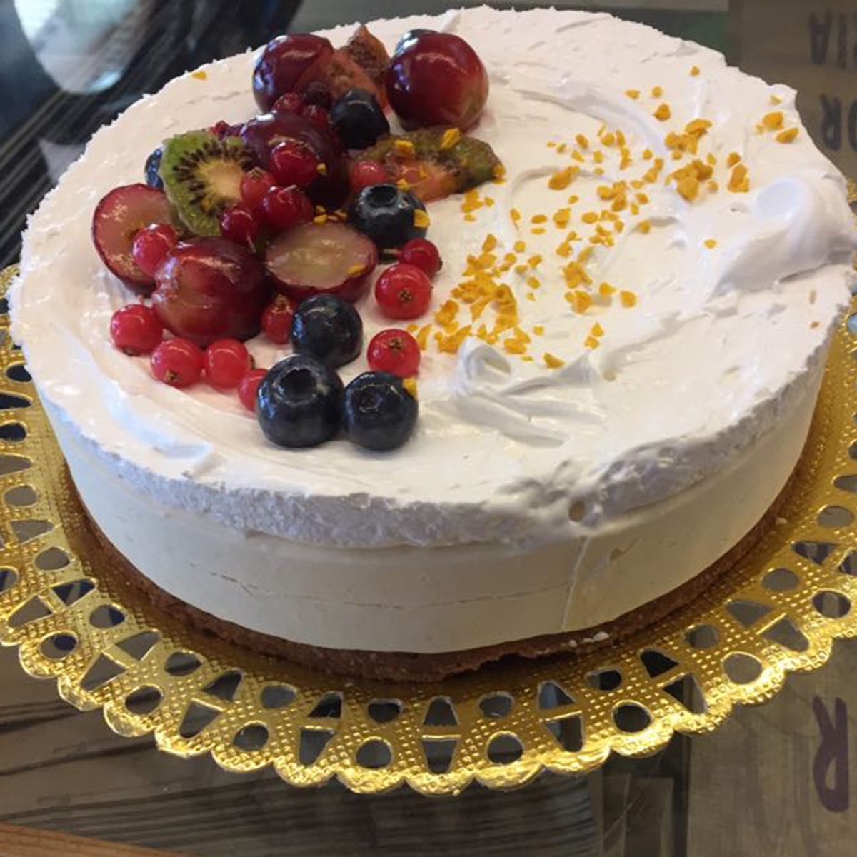 Tarta de vainilla con merengue